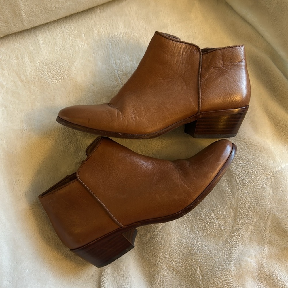 Sam Edelman boots 7